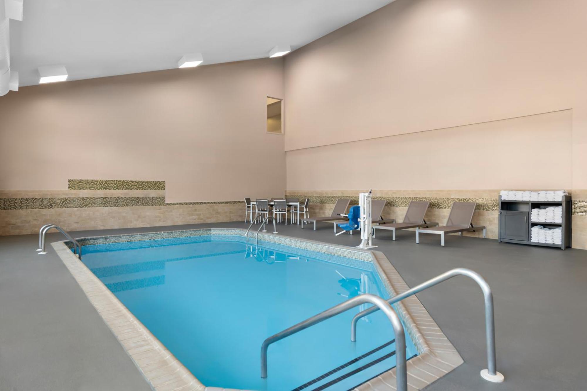 Country Inn & Suites By Radisson, Coon Rapids, Mn Eksteriør billede